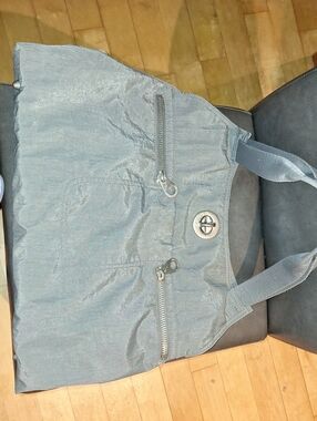 Baggallini Light Gray Tote with Silver Hardware